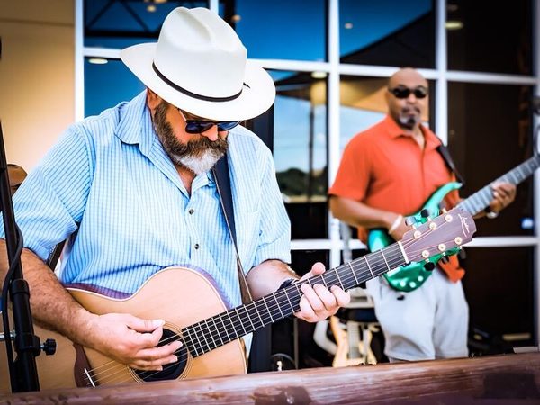 Dan Gonzalez Band live