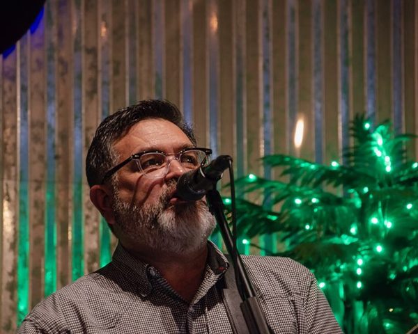 Dan Gonzalez Band live